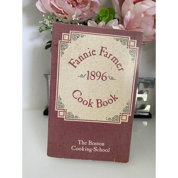 Fannie Farmer 1896 Cook Book Paperback Published 1996 By Fannie Merrit Farmer - Picture 8 of 10